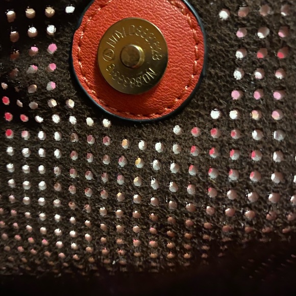 Women’s red tote with matching bag. - Picture 8 of 11